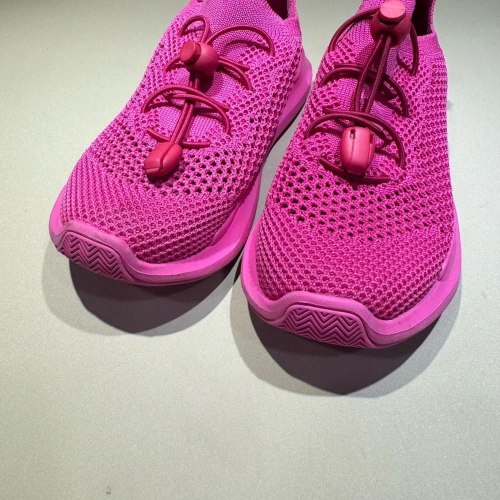 Akid Kids Hot Pink Knit Sneakers Toddler Girls Size 12 Athletic Slip-On Shoes